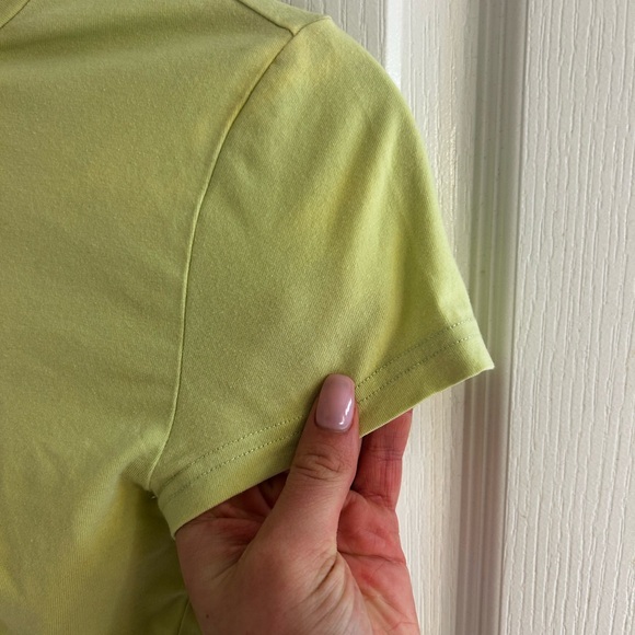 Tna Aritzia Ortiz tee!! - Picture 3 of 4